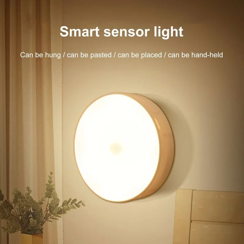 Lâmpada LED Inteligente Com Sensor De Movimento